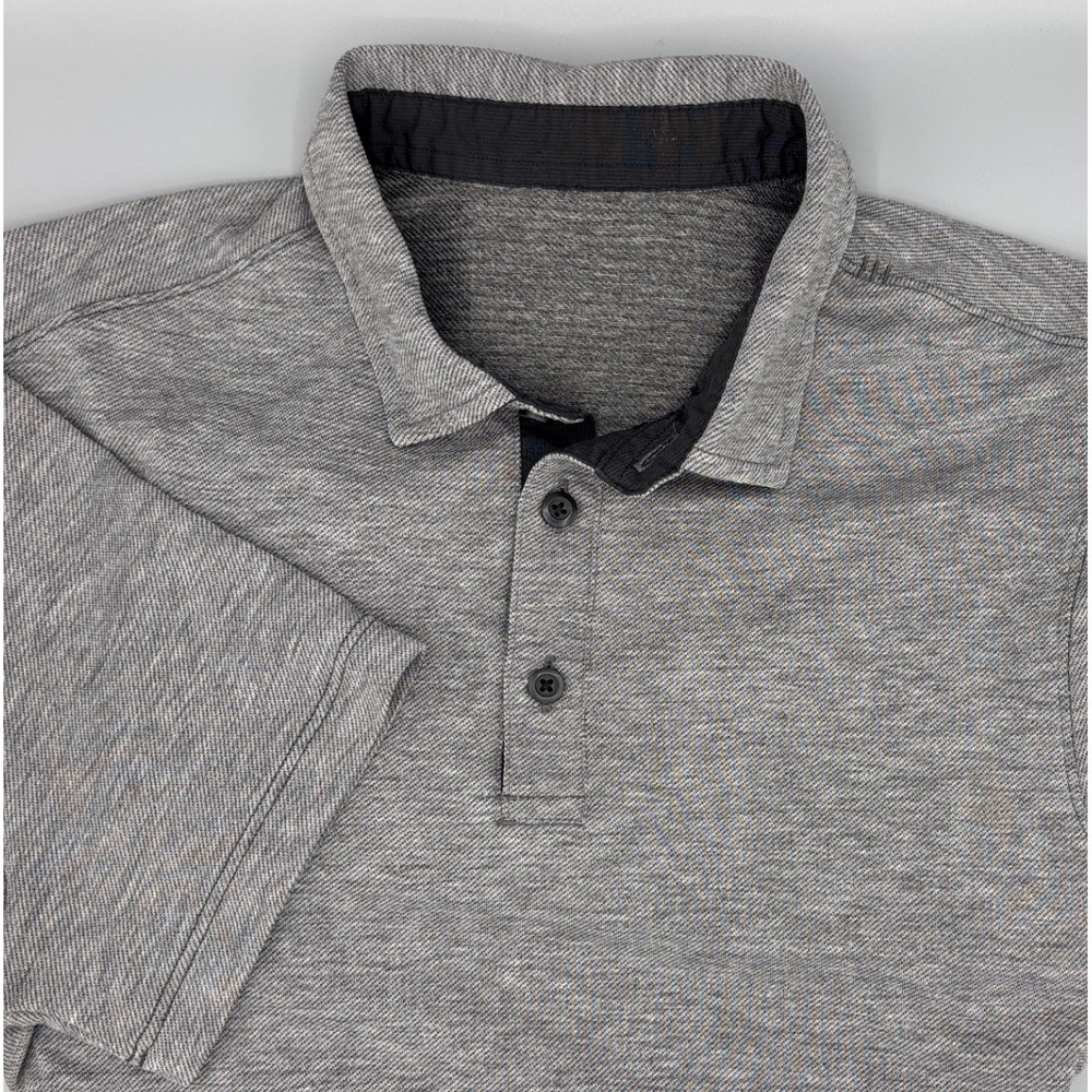 Lululemon Mens Short Sleeve Heathered Grey Perfomance Polo Shirt Size XS/S?